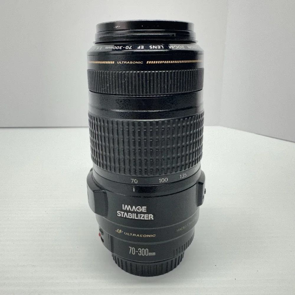 Canon EF 70-300mm f/4-5.6 IS USM Zoom Lens – Image Stabilizer – Ultrasonic